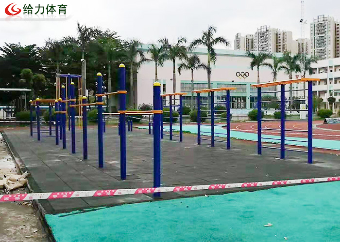 戶外健身器材